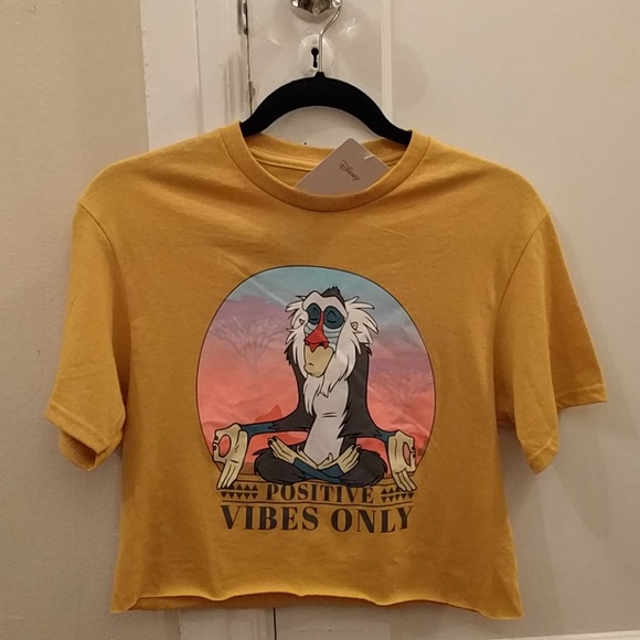 Disney Tops - *LAST1* NWT Lion King 🦁 Rafiki zen cropped tee